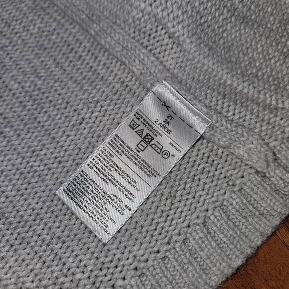 5 For $25 Old Navy Gray Knit Sweater Cardigan Toddler Size 2T - Picture 3 of 4